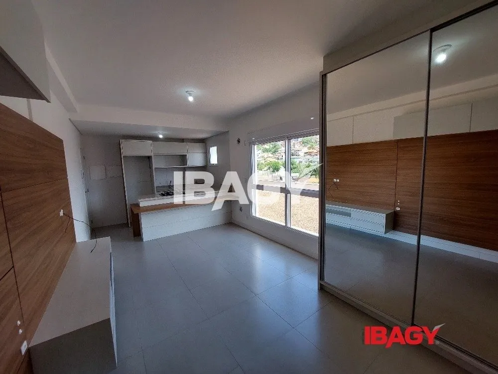 Estudio amueblado de 30 m² con 1 dormitorio — photo 16