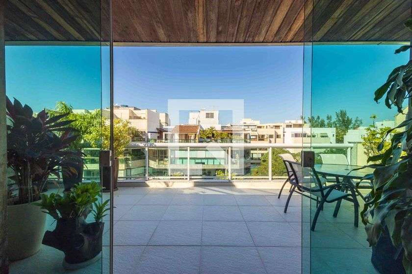 Rental duplex with 3 en-suite bedrooms and 203 m² — photo 22