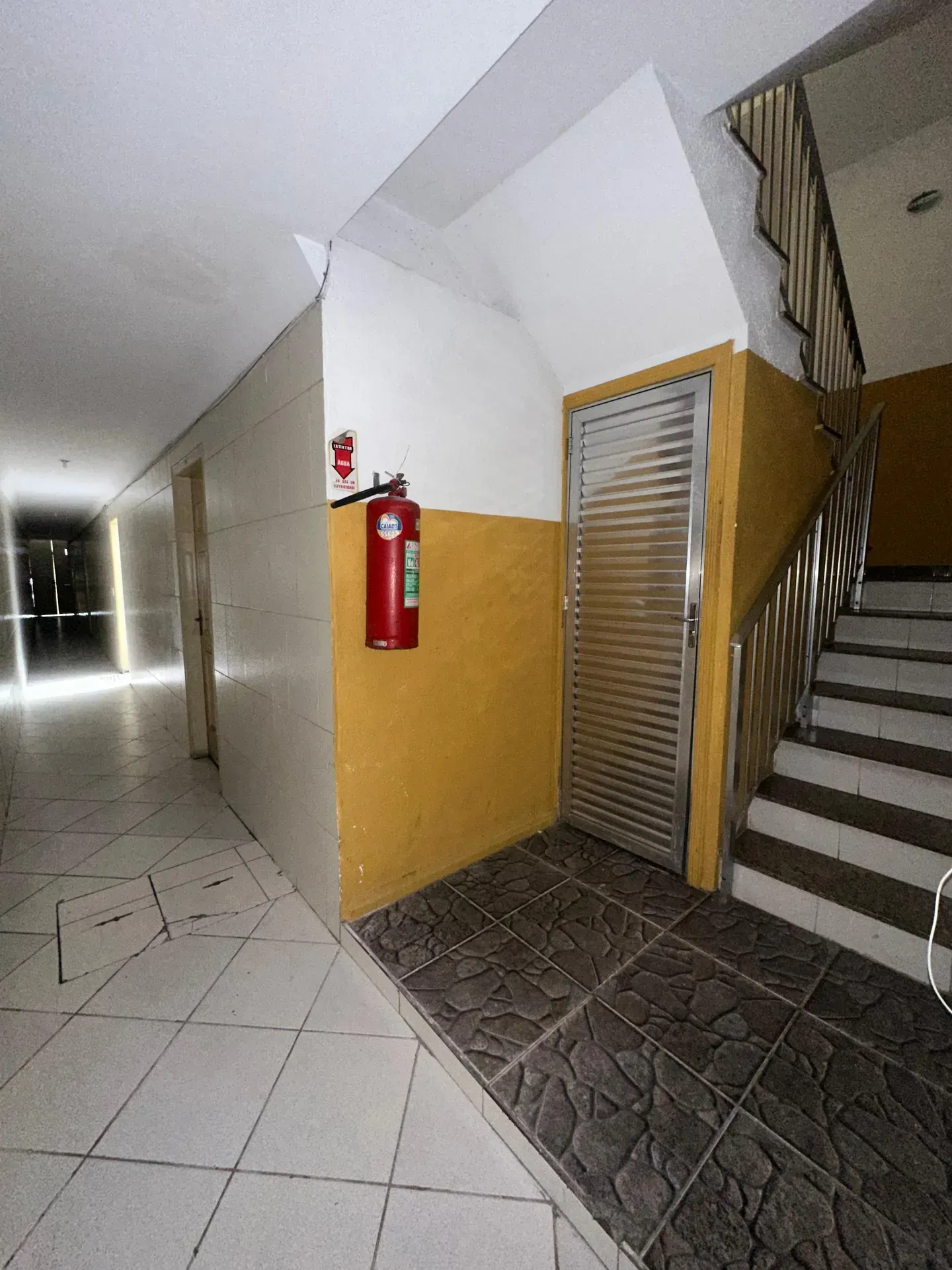 Невмебльована студія 30 м² з 1 спальнею та 1 ванною — photo 4