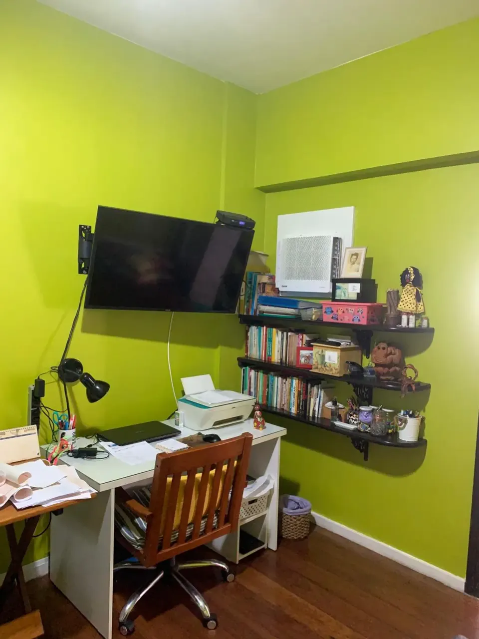 Furnished apartment with a closed kitchen gas stove — photo 2