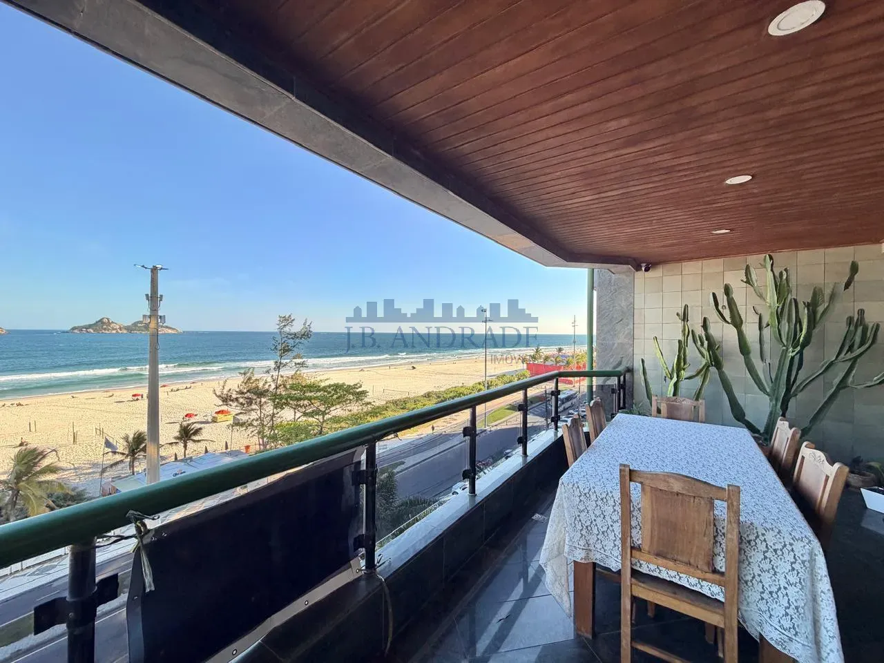 Apartamento mobiliado de 178 m² com 3 quartos e varanda — photo 3