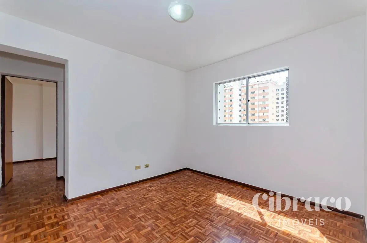 One-bedroom apartment with wood or laminate floors