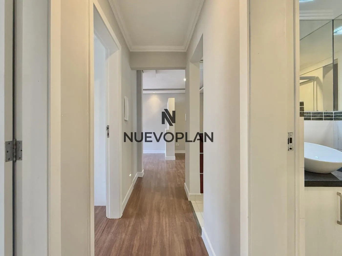 3-bedroom apartment with a home office — photo 3
