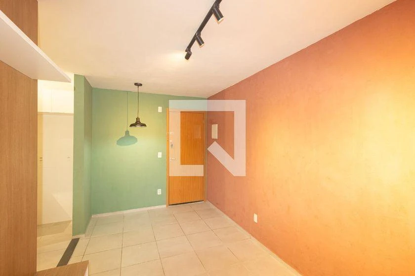 2-bedroom apartment in a building with a gym — photo 25