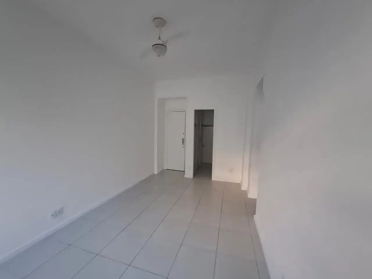 Apartamento com 1 quarto e cozinha fechada — photo 11