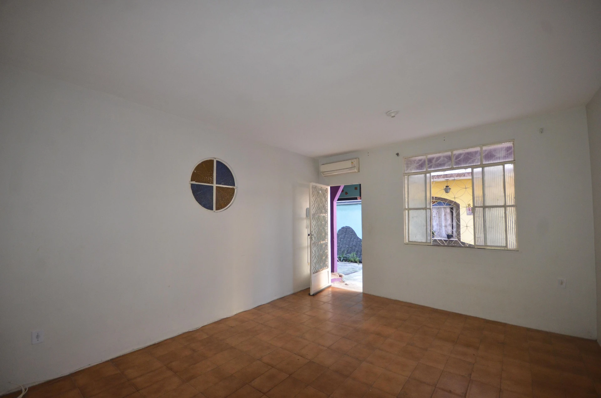 Casa sem mobília com 2 quartos e ar-condicionado — photo 17