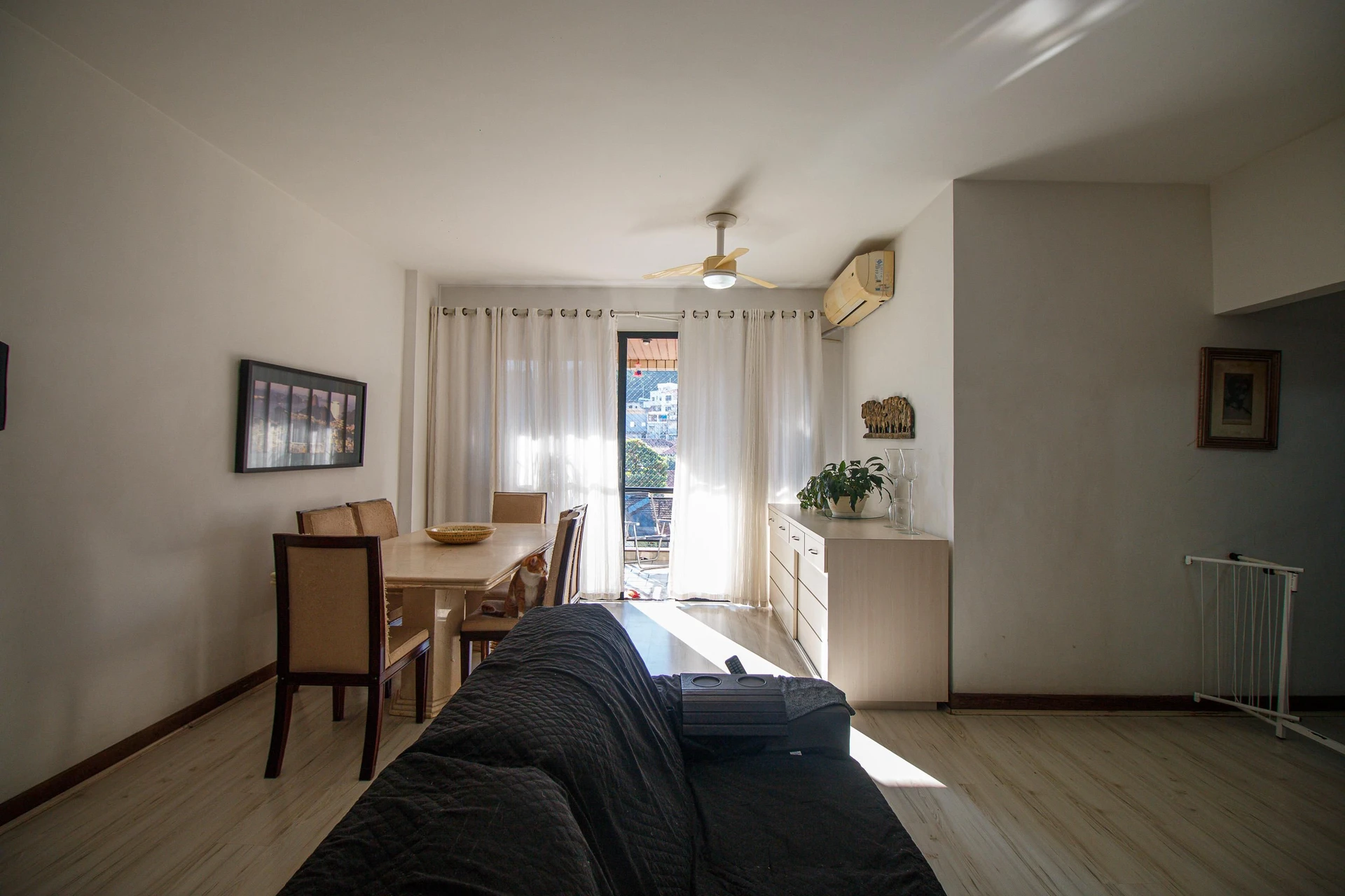Furnished 2-bedroom apartment with 2 bathrooms and pet-friendly policy — photo 10