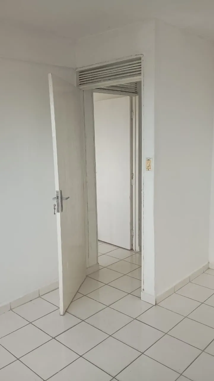 Квартира: 3 спальни, 110 м²