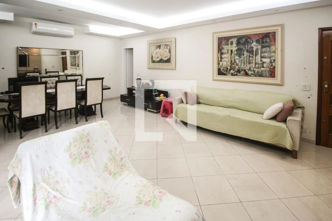 Washing machine in a 3-bedroom apartment, 136 m² — photo 15