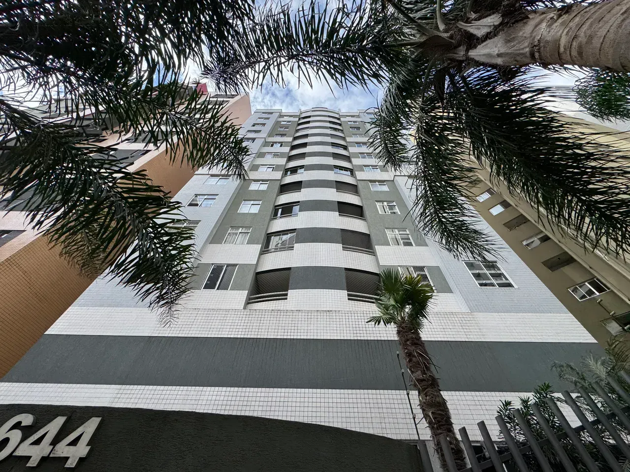 Furnished apartment with 3 bedrooms and a balcony grill — photo 18