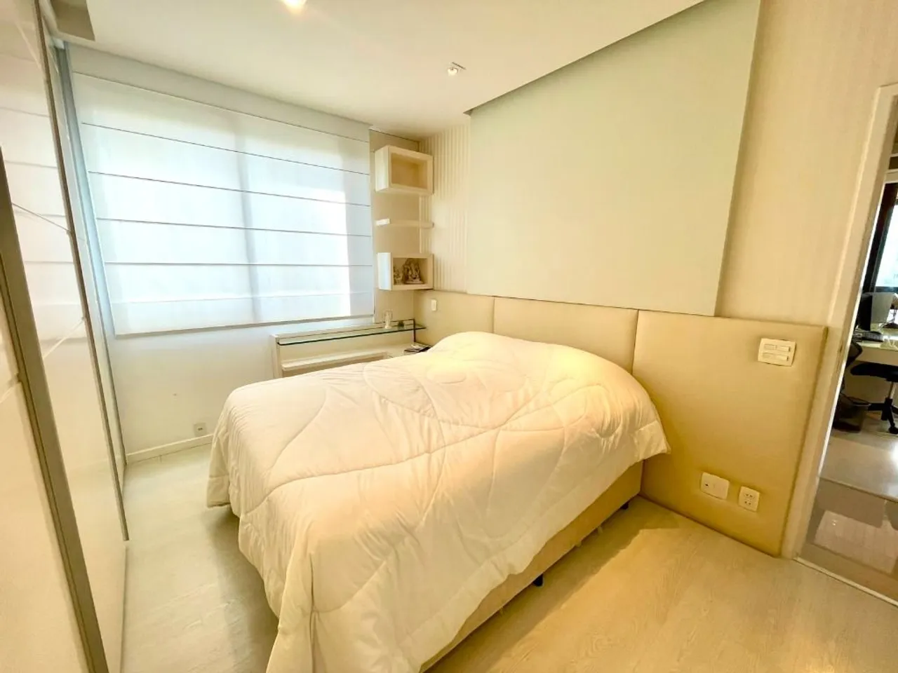 168 m² apartment with an open-plan kitchen and 3 bedrooms — photo 11