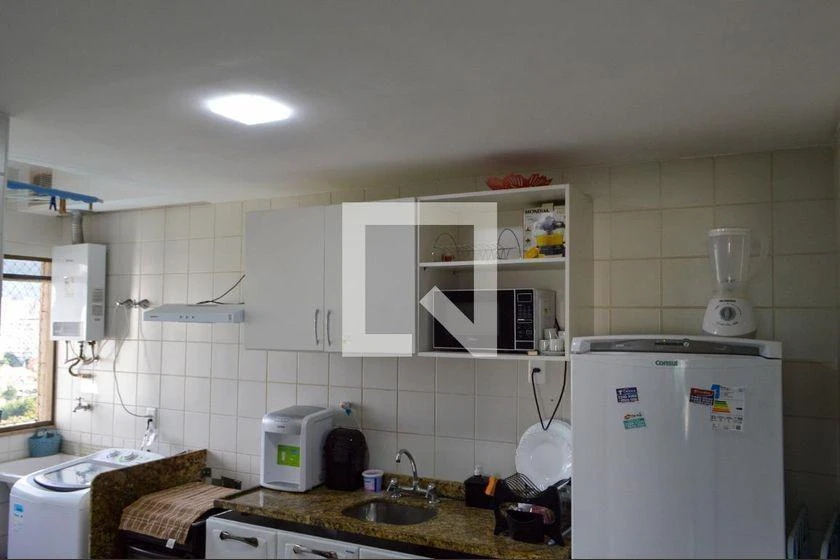 3-bedroom apartment in a building with a gym — photo 2