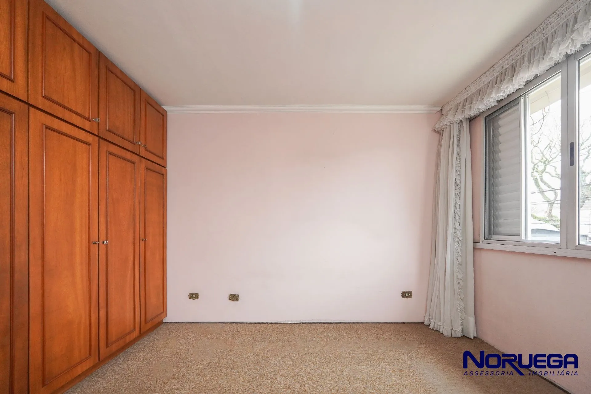 Ванна и 2 спальни: дом 140 м² — photo 16