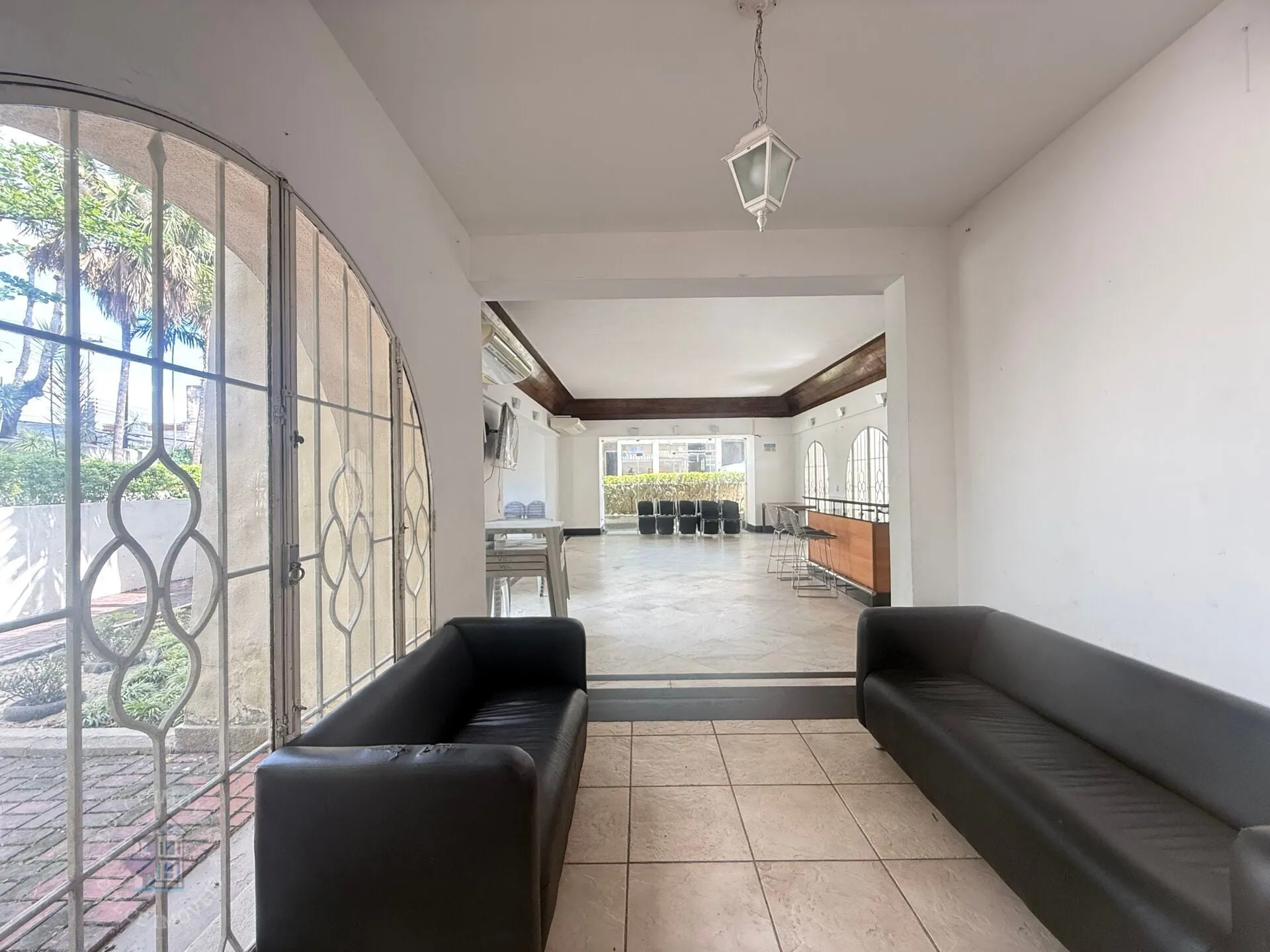 Квартира з 2 спальнями та 1 паркомісцем, 60 м² — photo 36