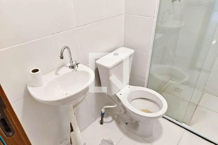 2-bedroom apartment in a building with a pool — photo 46