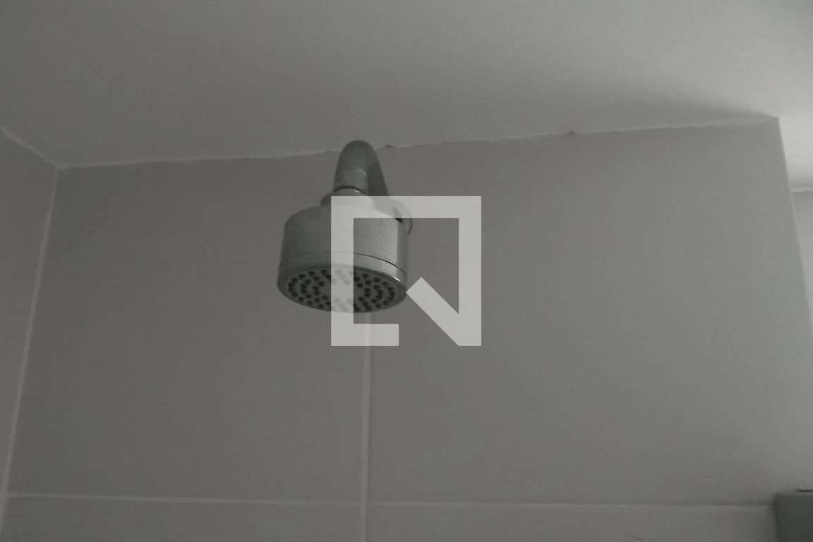 Furnished apartment with 3 bedrooms and enclosed balcony — photo 23