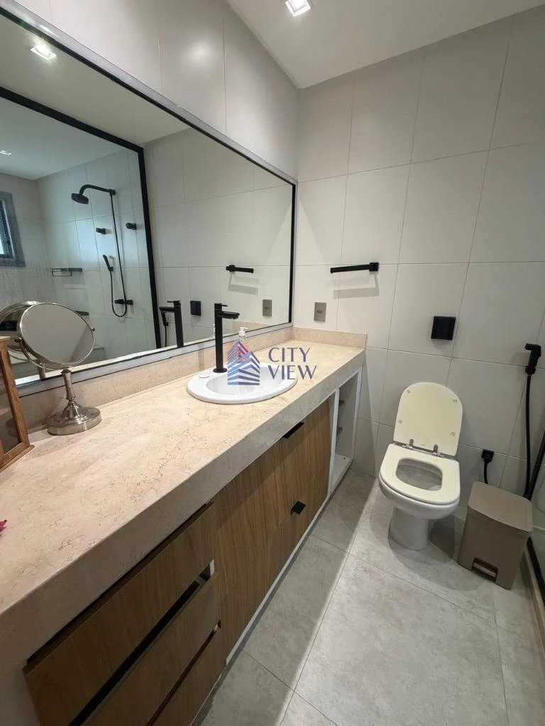 Furnished house with 5 bedrooms and open-plan kitchen — photo 35
