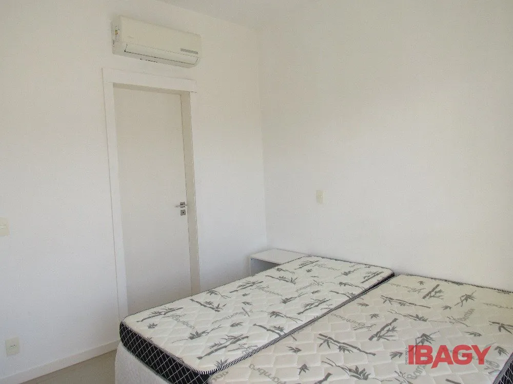 Квартира с 2 спальнями, 1 с ванной, и 2 парковочными местами — photo 22