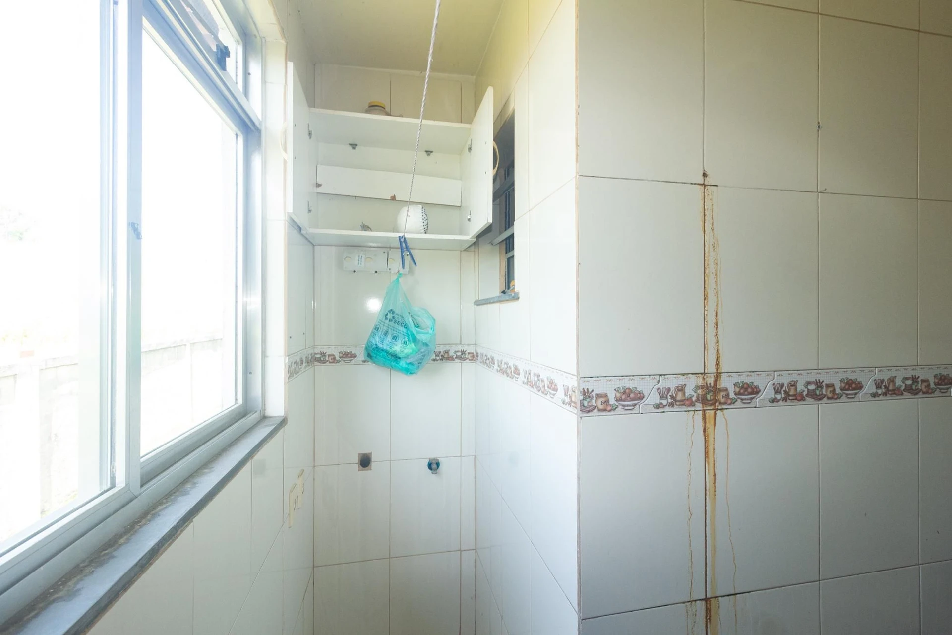 Apartment with laundry area, 2 bedrooms and closed kitchen — photo 14