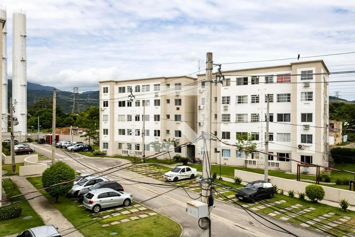 Washing machine in a 2-bedroom apartment, 44 m² — photo 8