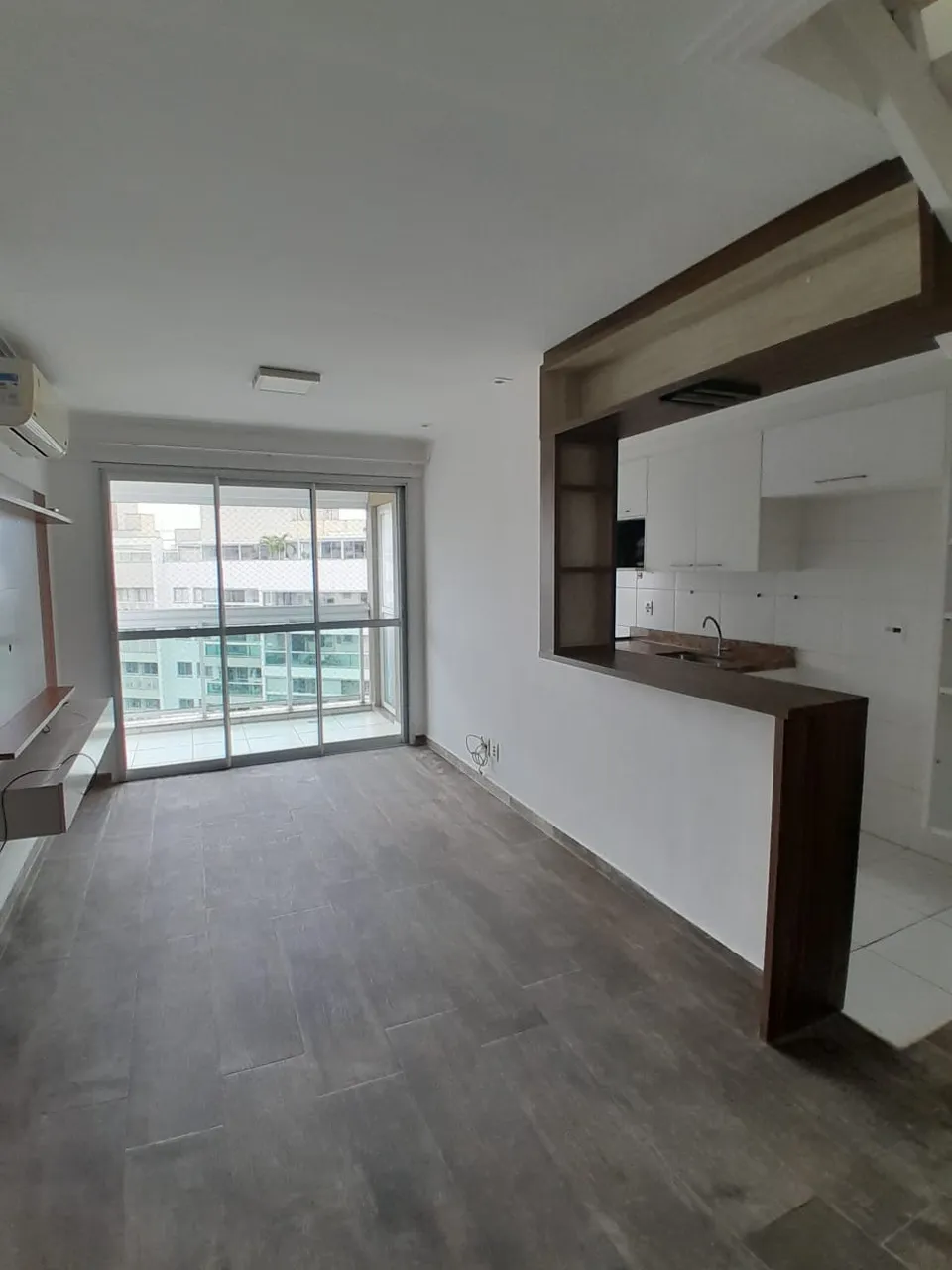 Apartment with 3 bedrooms and 2 bathrooms — photo 4