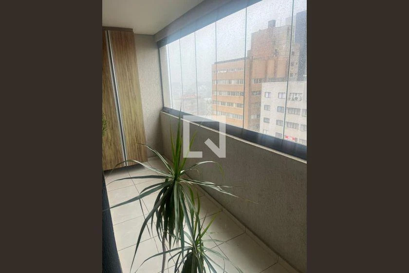 Glass-enclosed balcony in a one-bedroom apartment, 48 m² — photo 32
