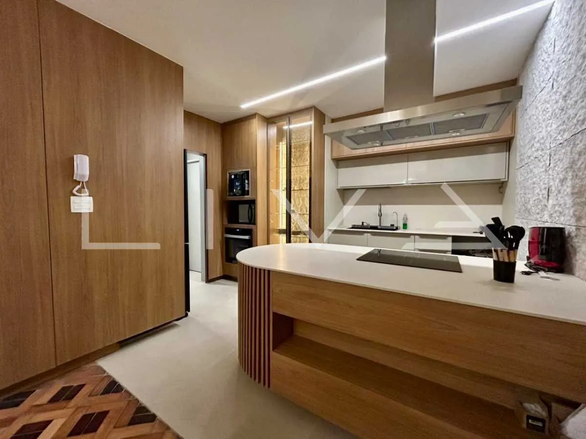 Квартира 180 м² з пральною машиною та заскленим балконом — photo 9