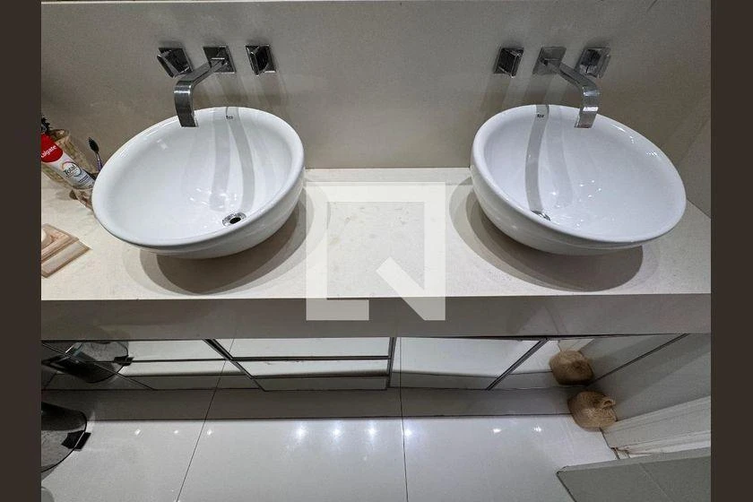 House, 382 m², with a bathtub — photo 33