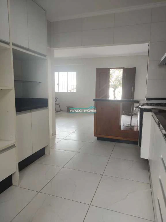 House with 4 bedrooms, 4 bathrooms, 500 m² and 3 parking — photo 2