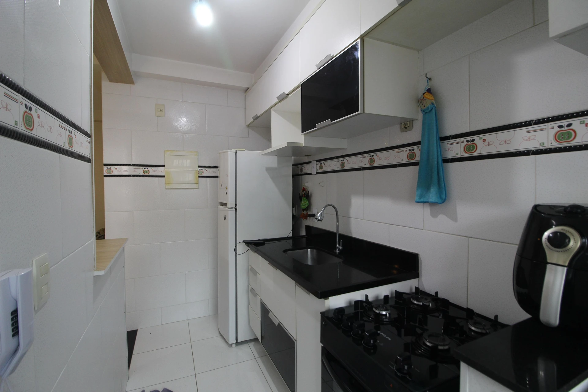 Apartamento mobiliado com 2 quartos e varanda — photo 8