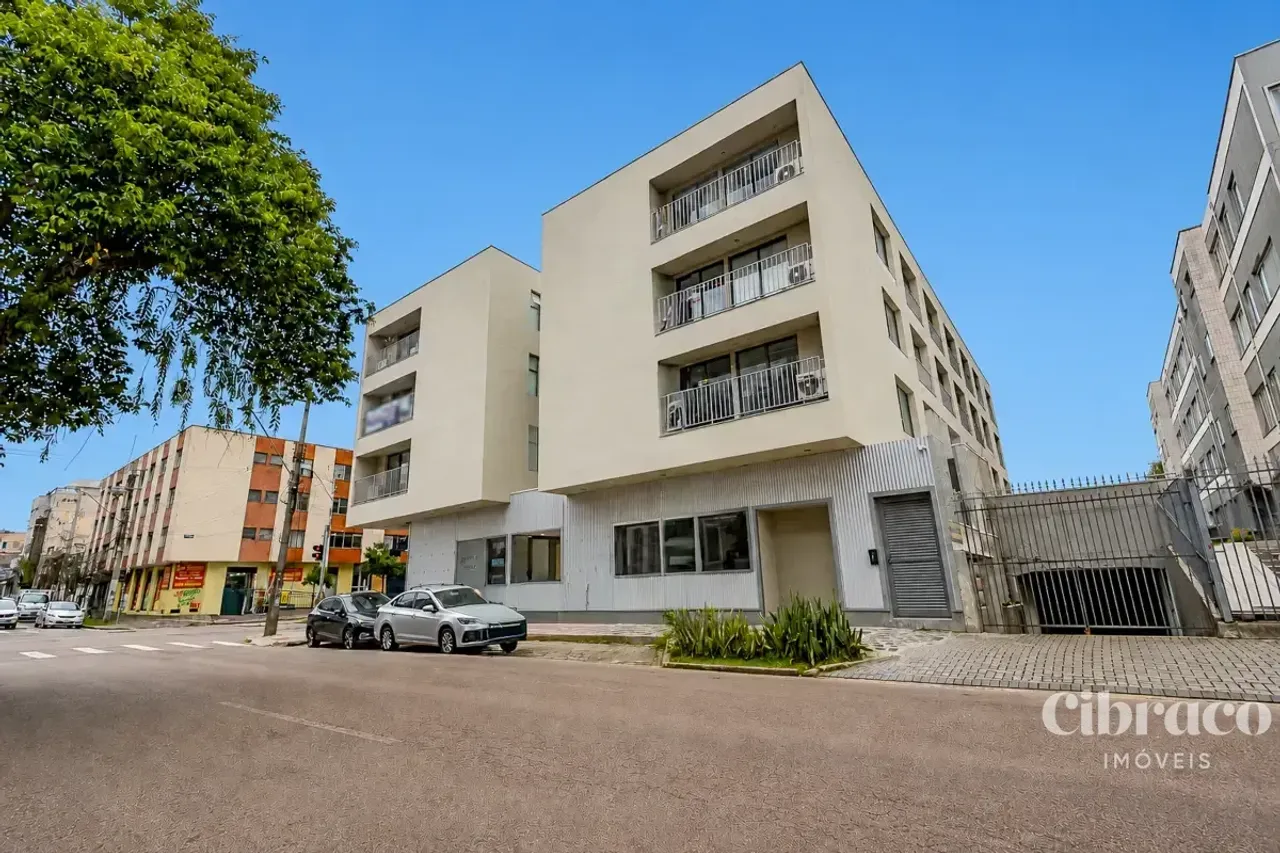 1-bedroom apartment with a balcony on the 2nd floor