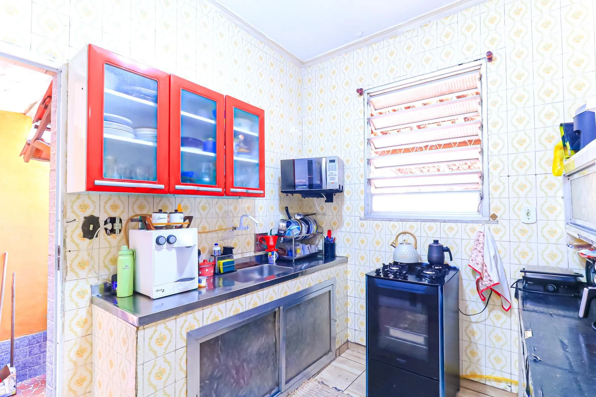 House, 200 m², with a washing machine — photo 2