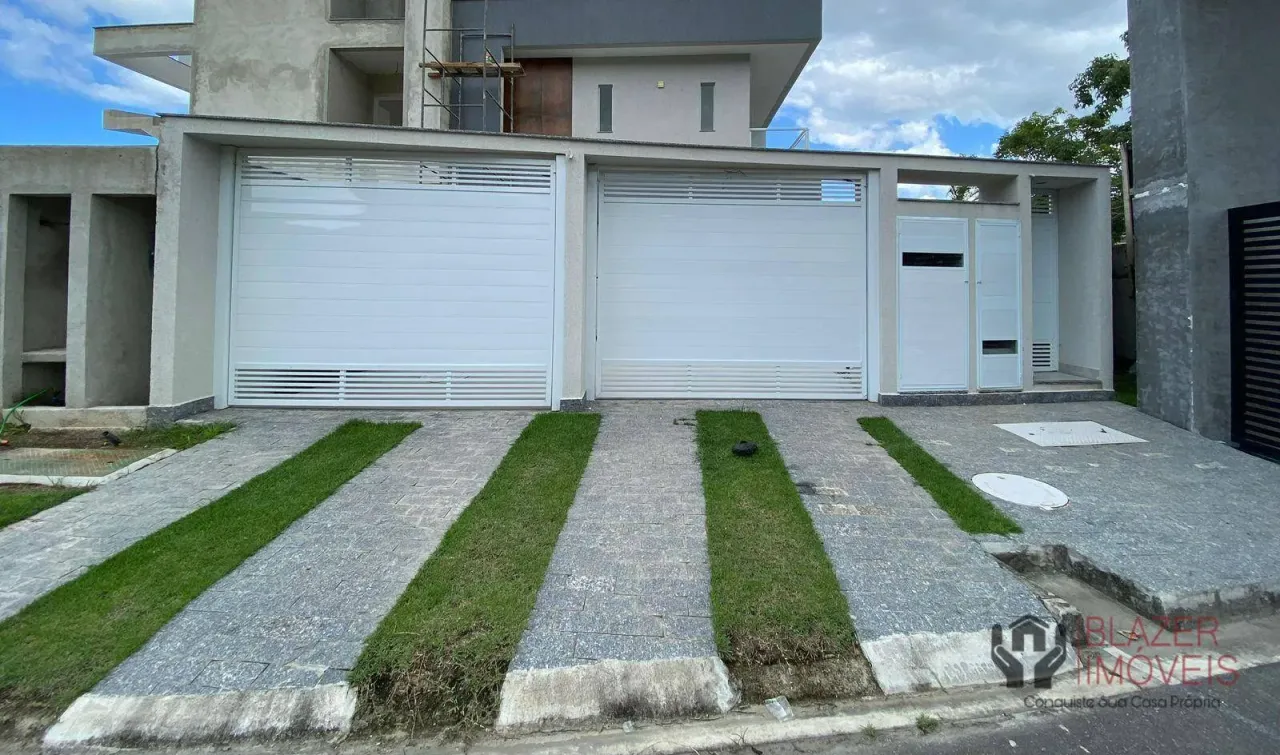 Casa com 4 dormitórios e 220 m² com varanda e churrasqueira — photo 14
