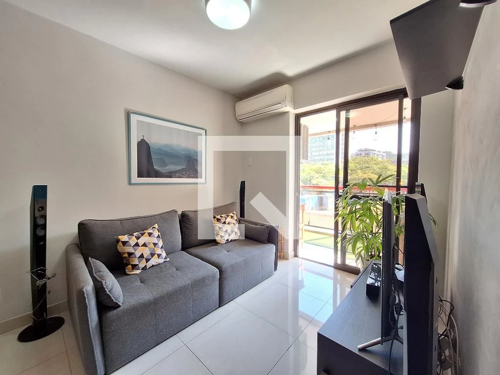 Furnished 3-bedroom apartment with 3 bathrooms — photo 10
