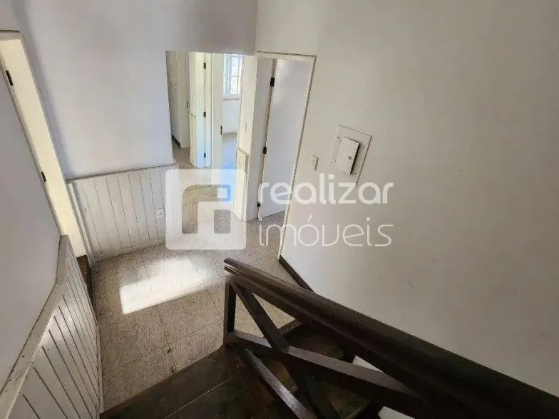 8-bedroom house with 566 m² and 4 covered parking — photo 17