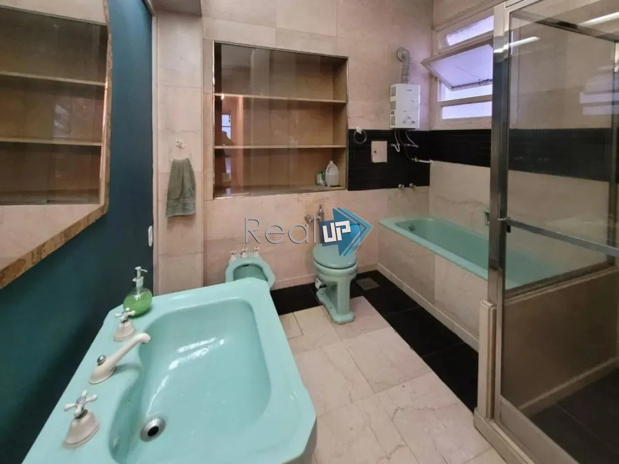Apartamento para locação com 5 dormitórios e janelas do chão ao teto — photo 37