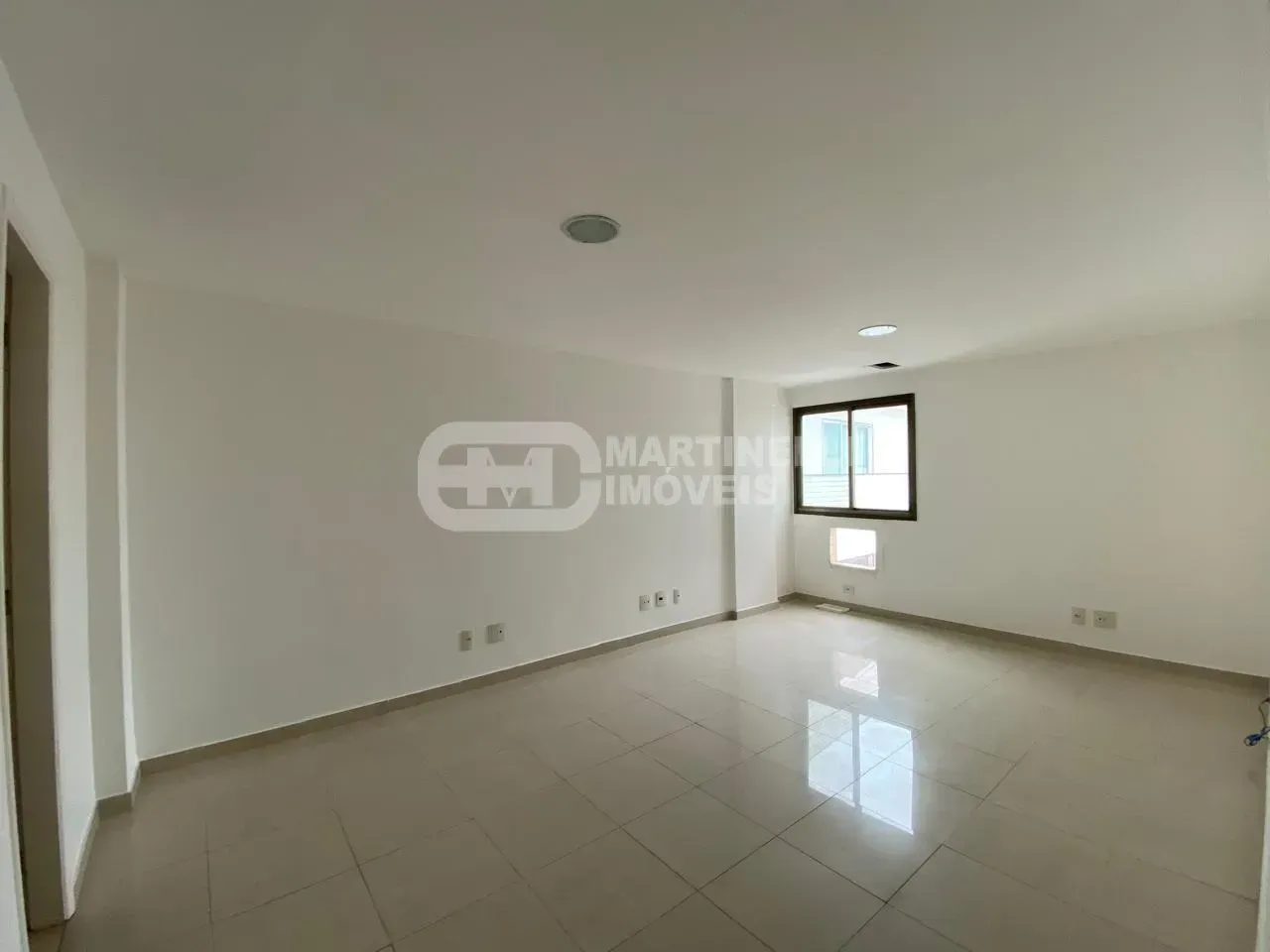 Unfurnished apartment with 3 bedrooms and 5 bathrooms — photo 5