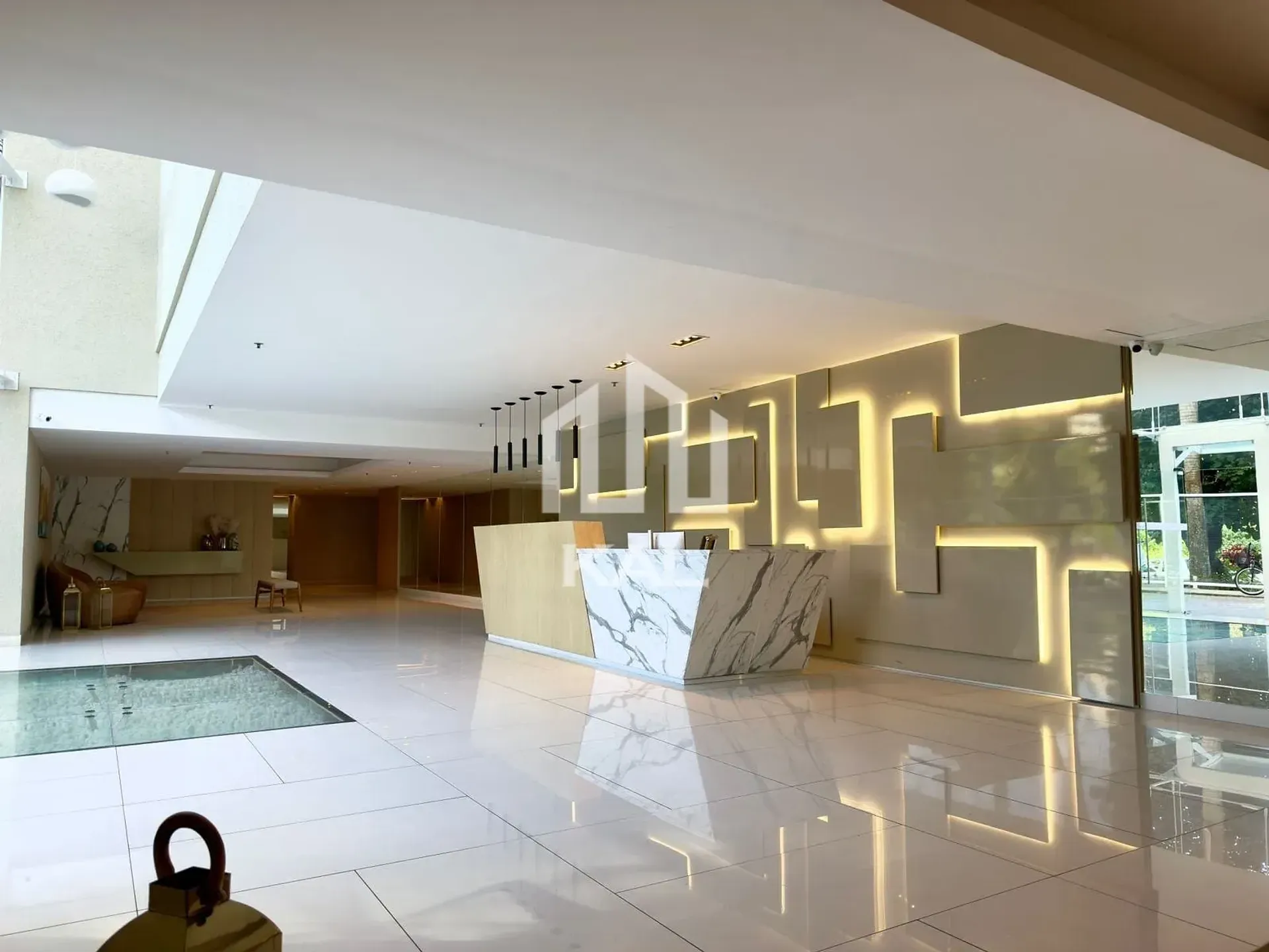 Mountain view in a 2-bedroom apartment, 68 m² — photo 16