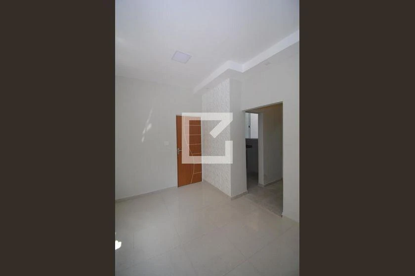 Casa sem mobília com 2 quartos, 1 banheiro e vaga — photo 49