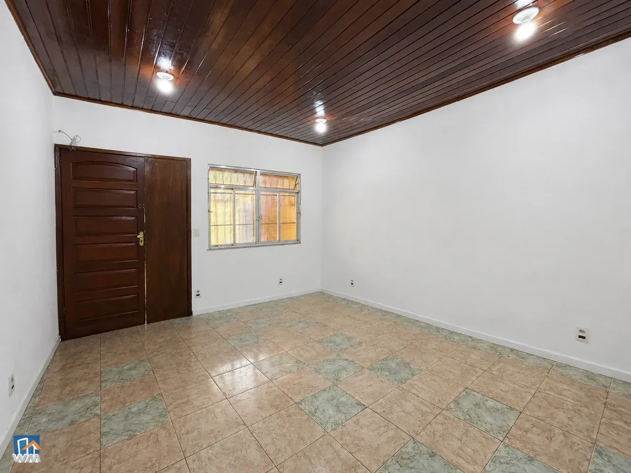 Commercial house with 2 bedrooms and 2 bathrooms, 104 m² — photo 3