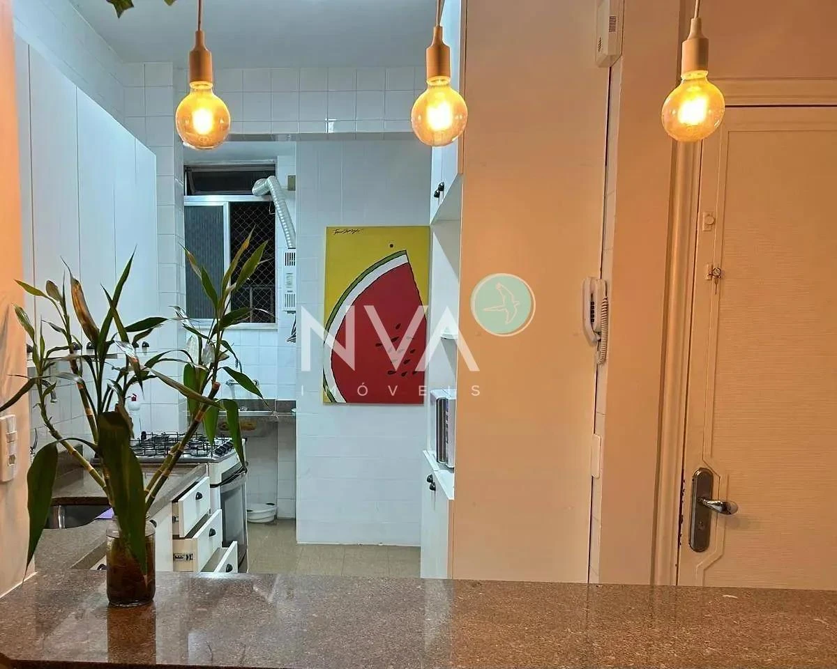 Apartment, 76 m², with wood or laminate floors — photo 2