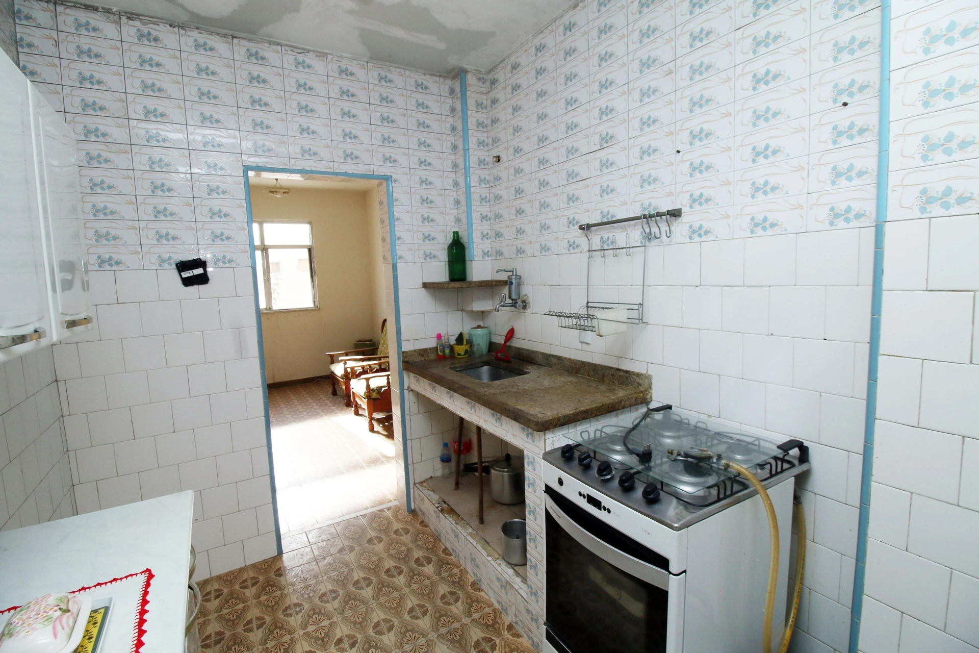 Rental apartment with 2 bedrooms and a balcony — photo 18