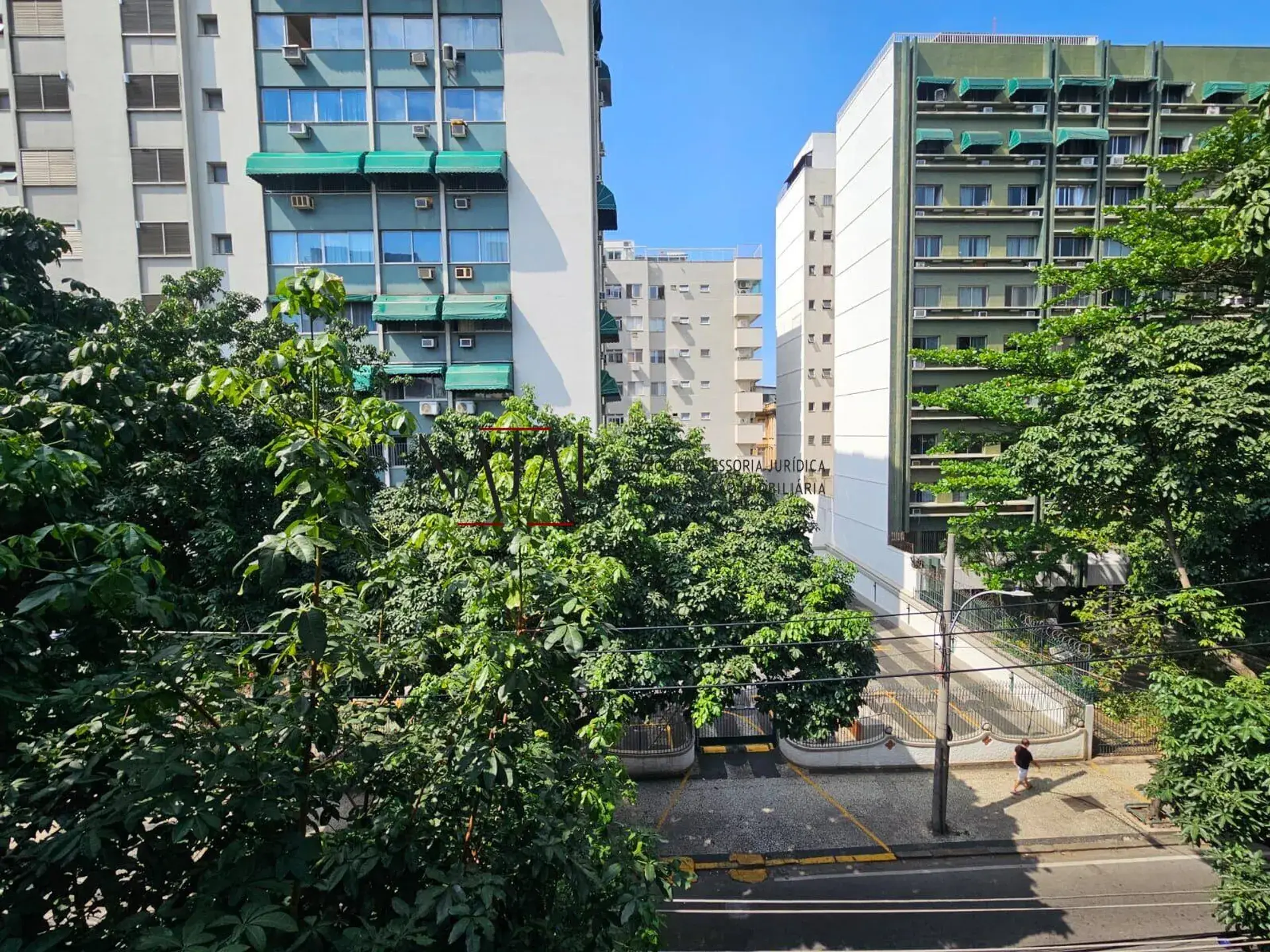 2-bedroom apartment with a home office in Rio de Janeiro — photo 31