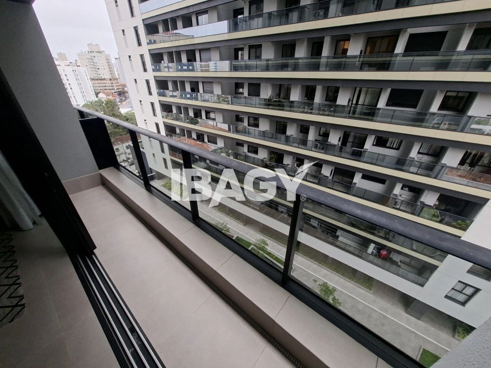 Studio mobiliado de 44 m² com 1 dormitório e varanda — photo 4