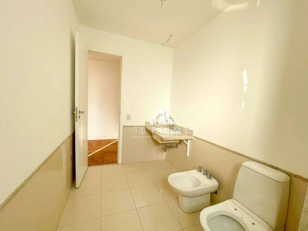 4-suite apartment with 555 m² and 5 parking spaces — photo 10