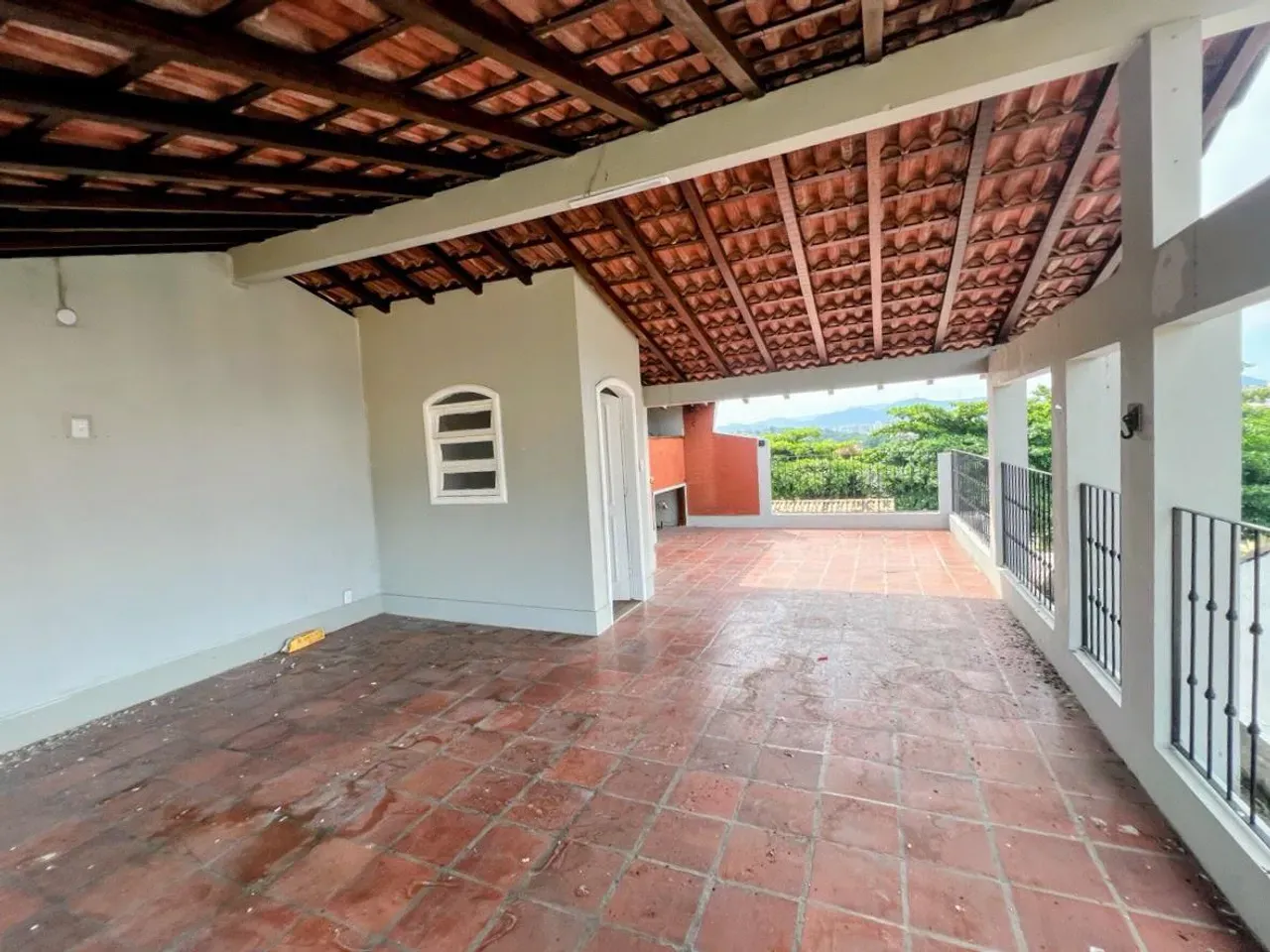 House, 285 m², with a grill on the balcony — photo 17
