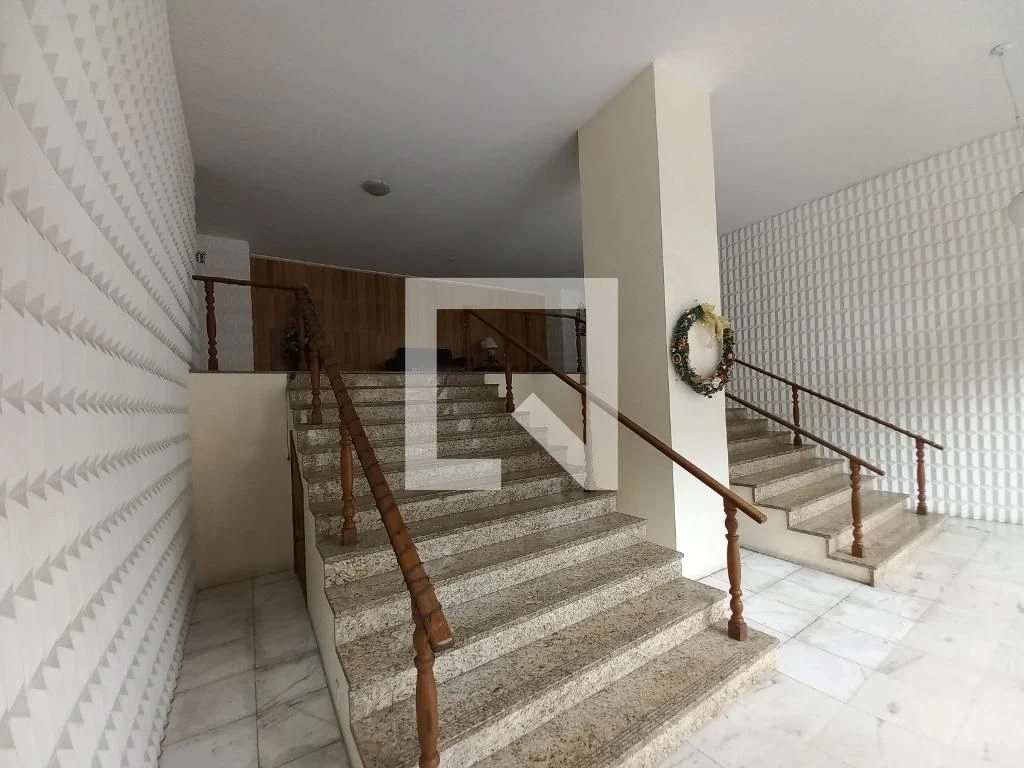 Apartamento de 2 quartos com varanda envidraçada — photo 20