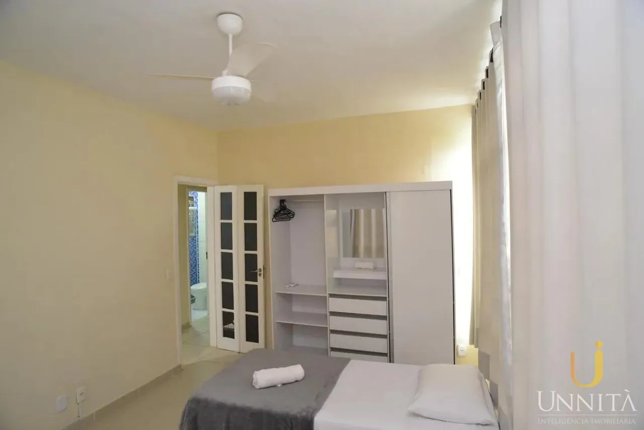 5-bedroom house with a bathtub in Rio de Janeiro — photo 14