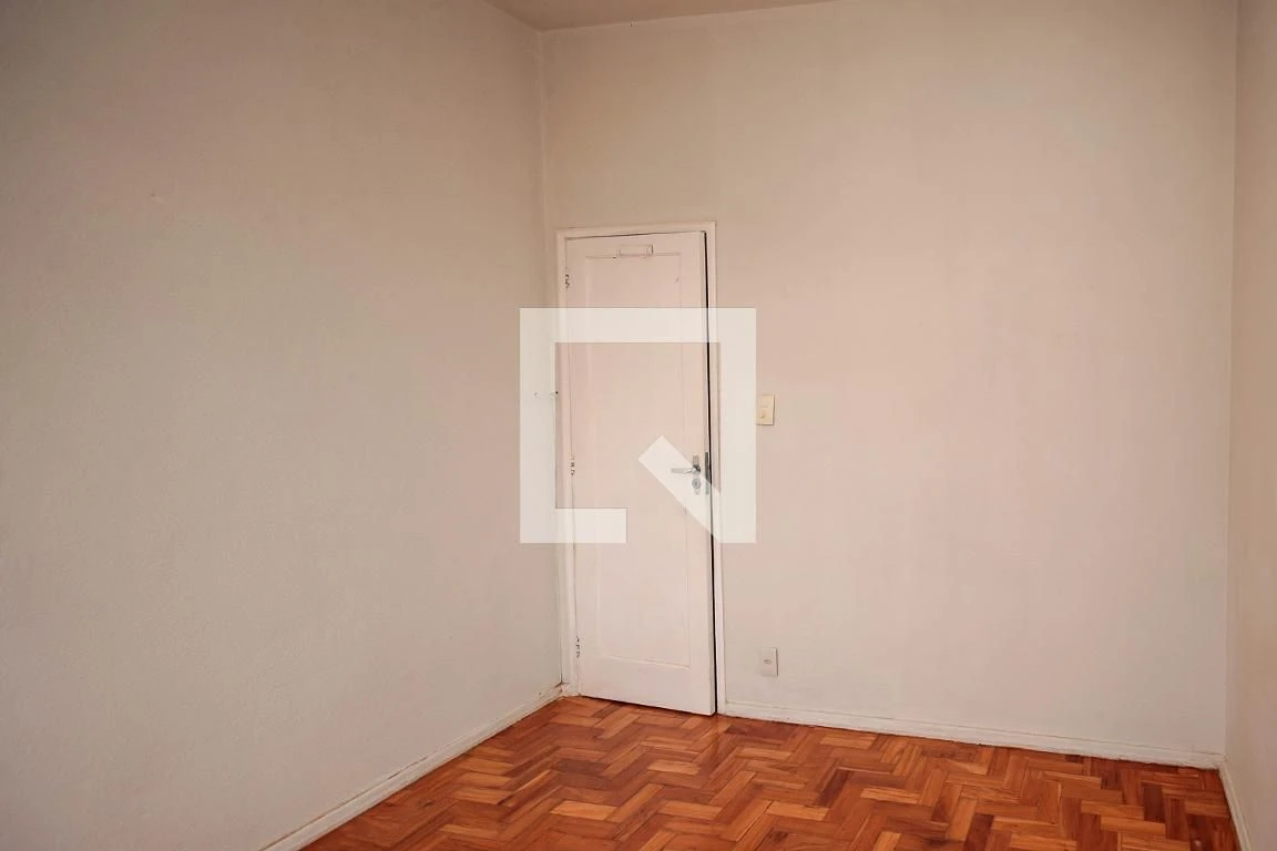Apartment, 78 m², with wood or laminate floors — photo 15