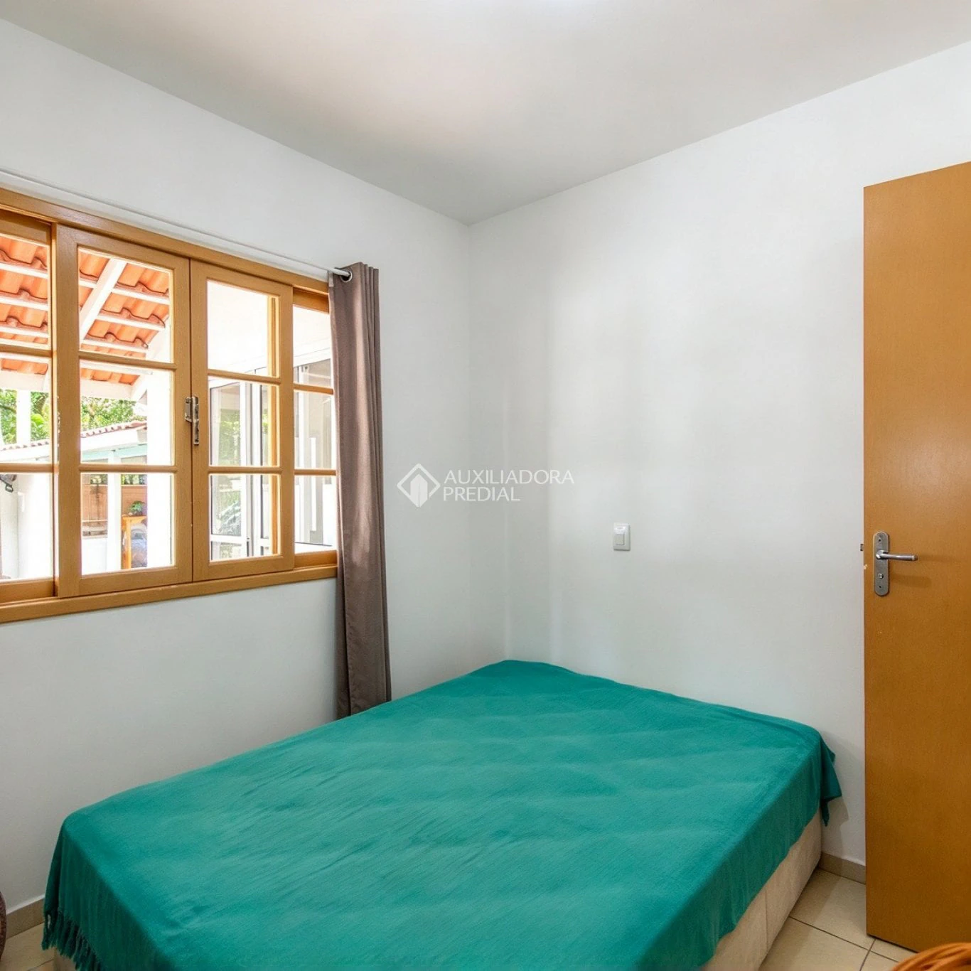 2-bedroom house with a private pool in Florianópolis — photo 11